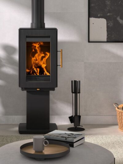 Hergom Glow Kaminofen Gusseisen Schwarz mit Standfuß