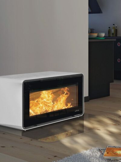 Lotus Living Kaminofen Alpina White, Rauchabgang hinten
